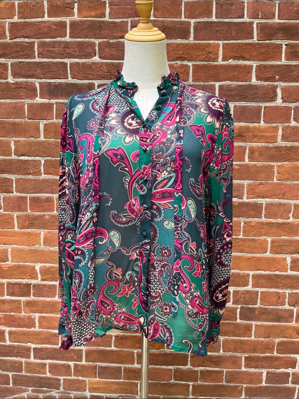 SUNCOO Green & Pink Purple Paisley-Print Top